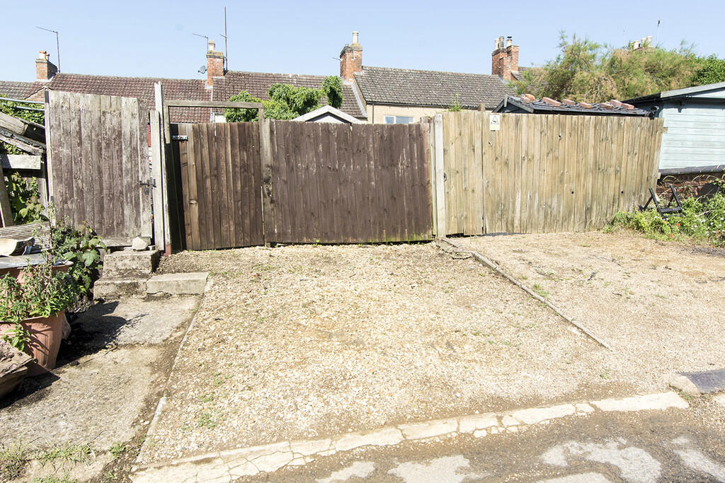 New Street, Rothwell - View 2