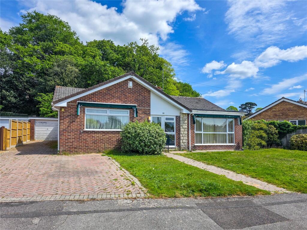 Main image of property: Manning Avenue, Highcliffe, Dorset, BH23