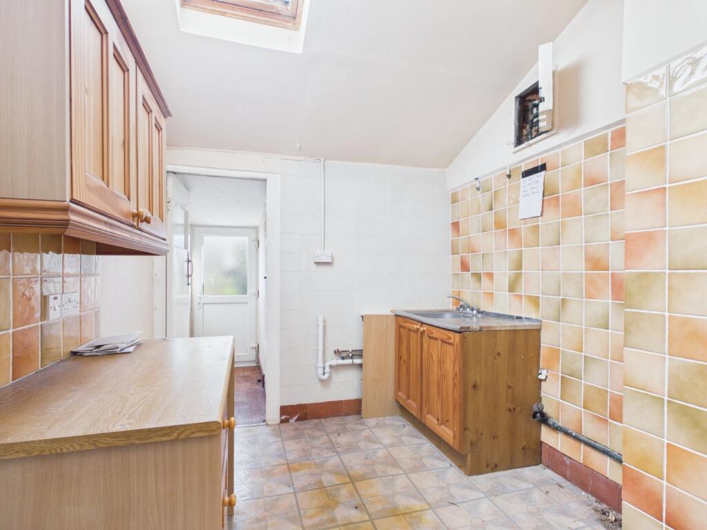 House in Spelthorne, Surrey - View 5