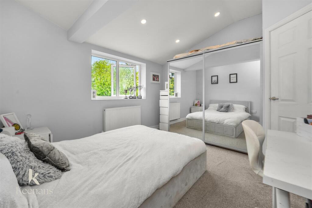Trimingham Drive, Bury - View 5
