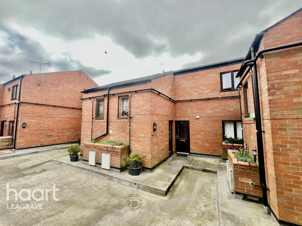 Main image of property: Browning Road, Luton