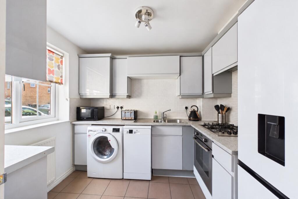 House in Luton, Leighton-Linslade - View 3
