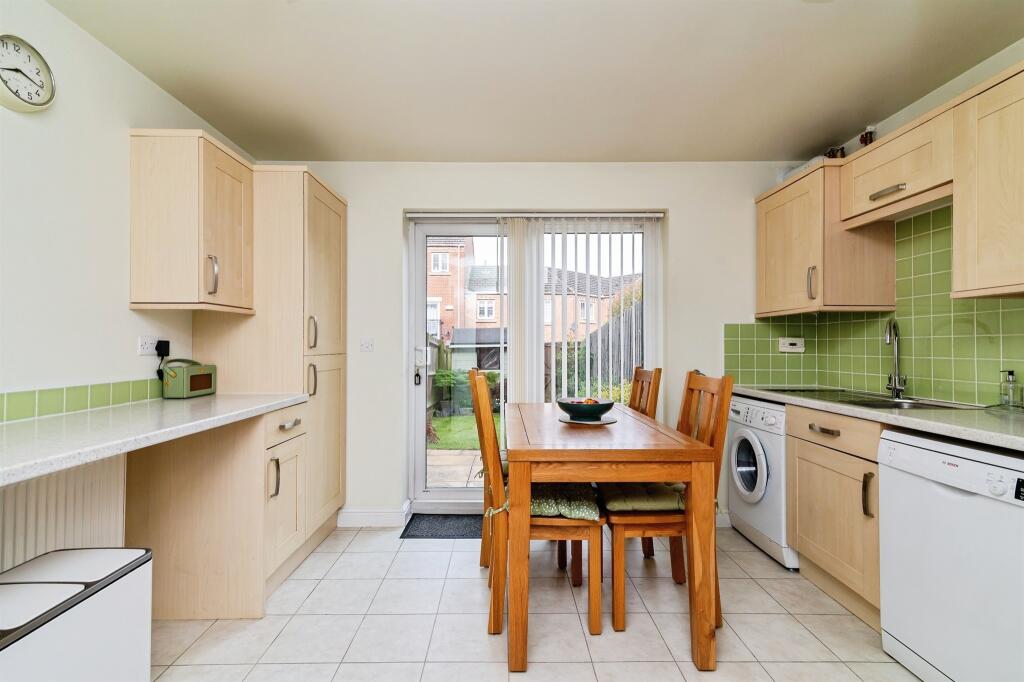 Kelham Drive, Nottingham - View 5