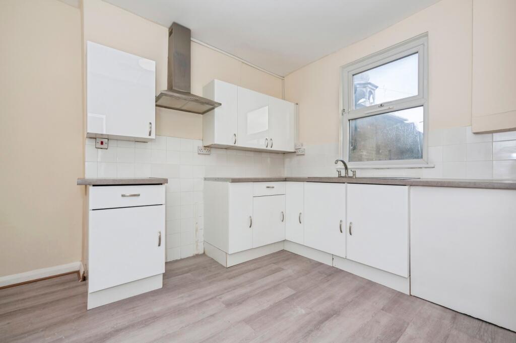 Main image of property: Wellington Street, Gravesend, DA12