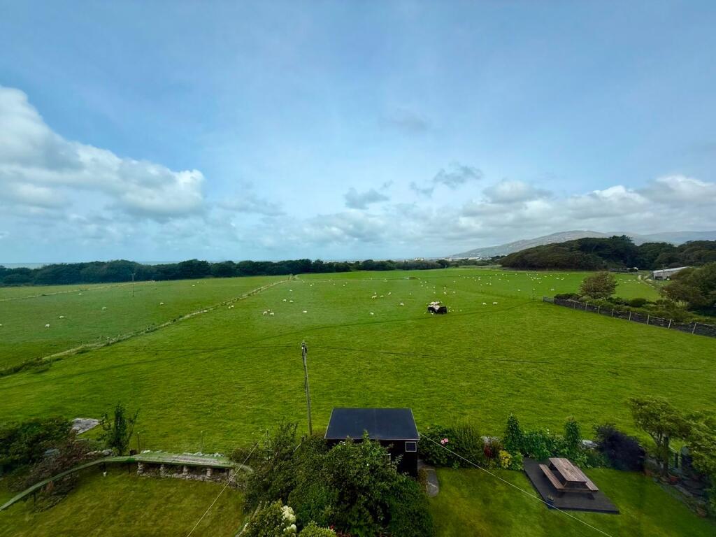 Einion House, Friog, LL38 2NX photo 2