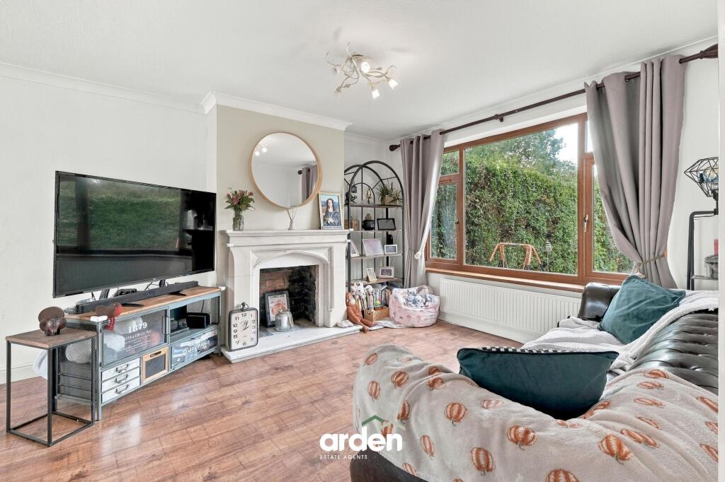 House in Redditch, Worcestershire - View 3