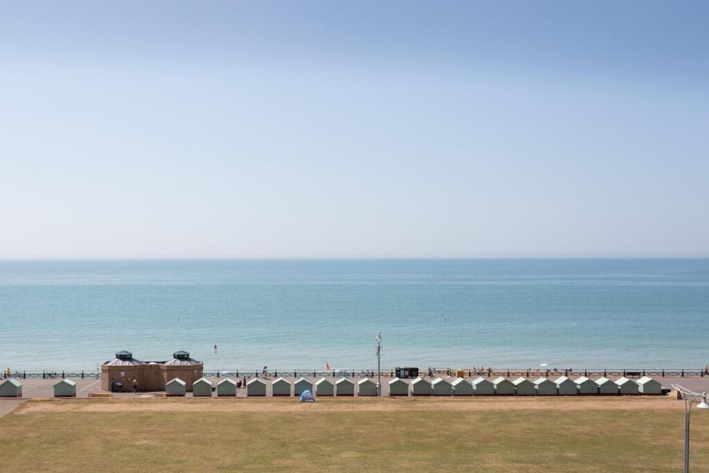 Queens Gardens, Hove photo 4