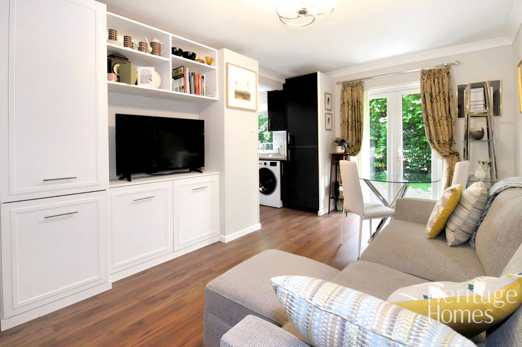 Apartment in Norwich, Mile Cross - View 2