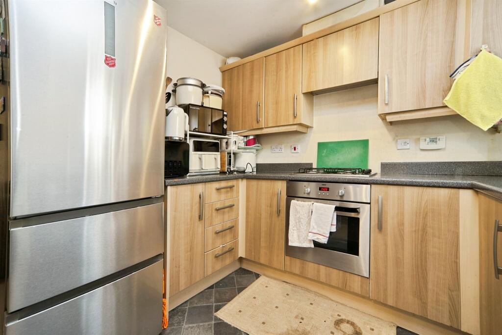 Apartment in Leeds, Gipton - More