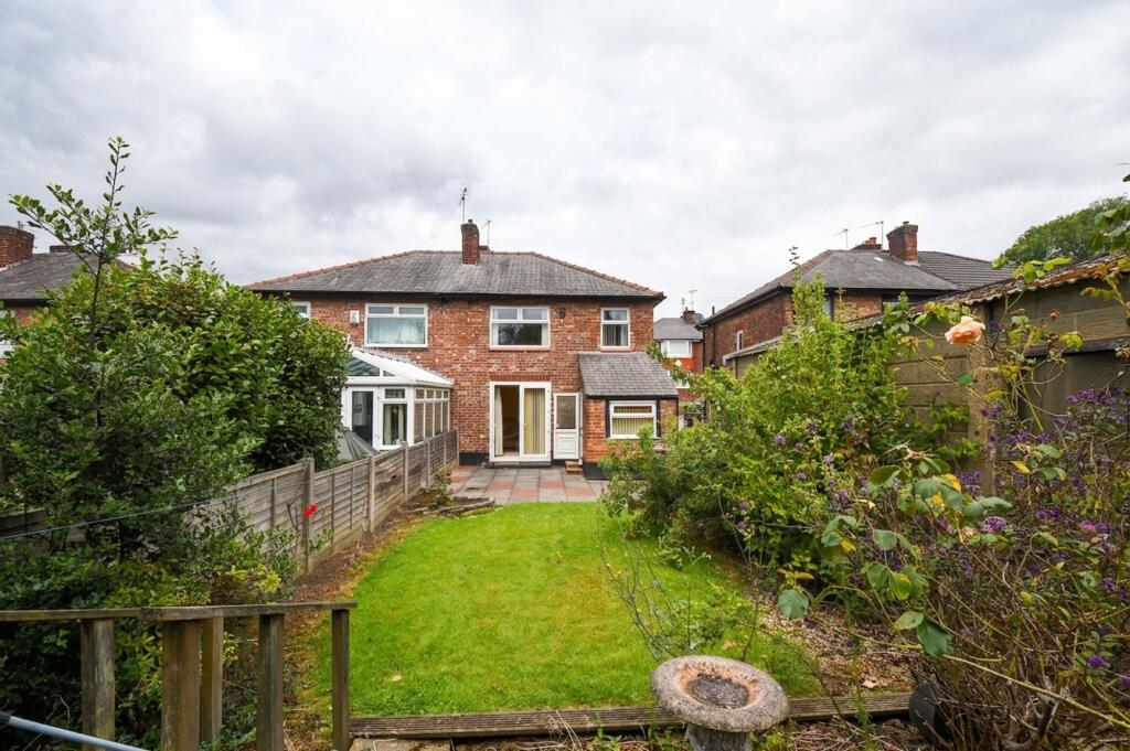 House in Salford, Greater Manchester - View 5