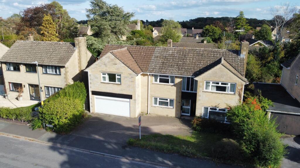 Main image of property: Roman Way, Lechlade, Gloucestershire, GL7