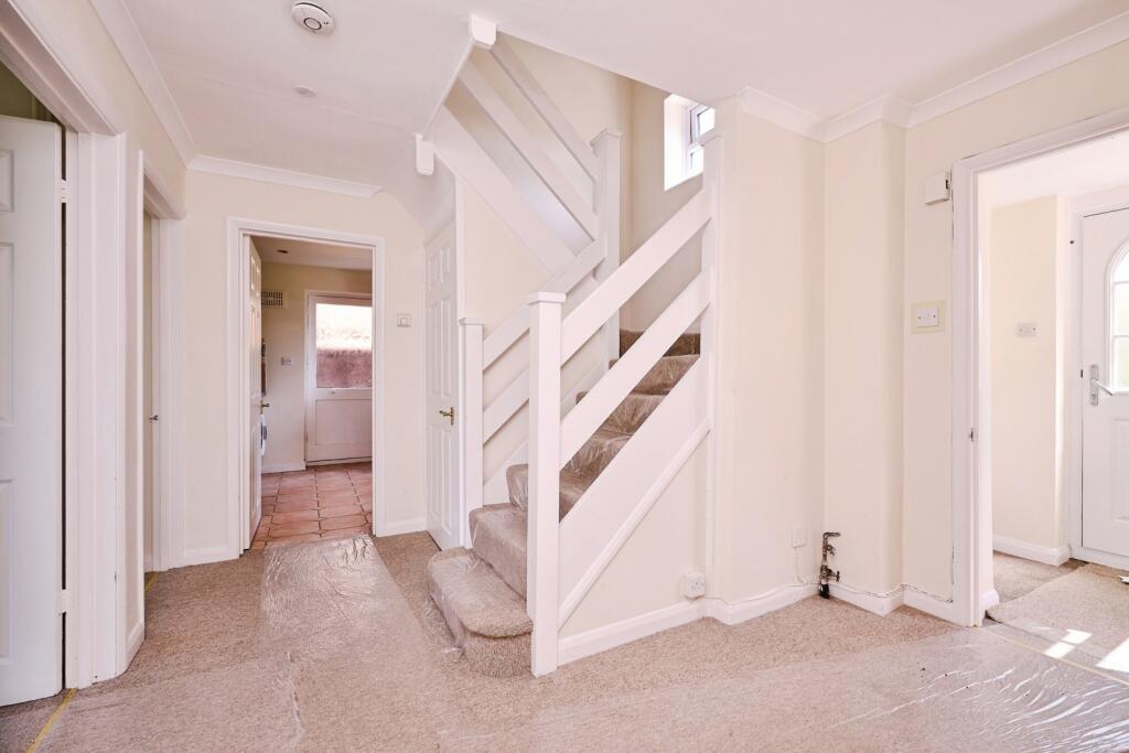 Illingworth Way, Foxton, Cambridge, Cambridgeshire, CB22 photo 3