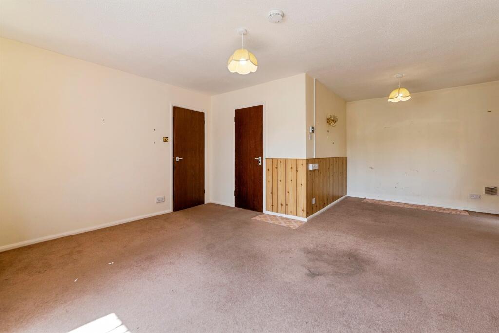 House in Nottingham - View 4