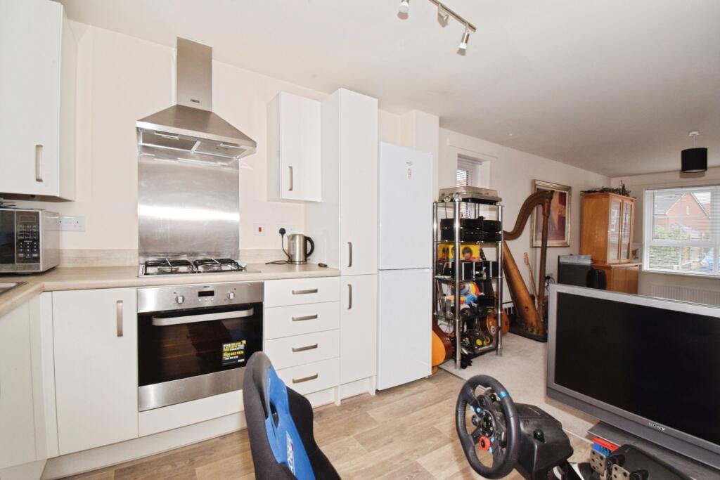 House in Oadby and Wigston, Leicestershire - View 4