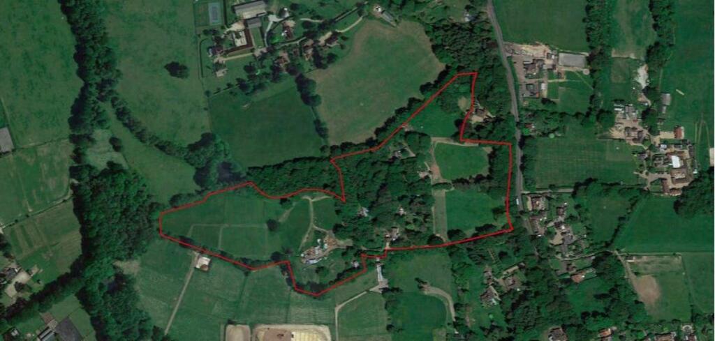 Main image of property: London Road, Felbridge, RH19 2RA