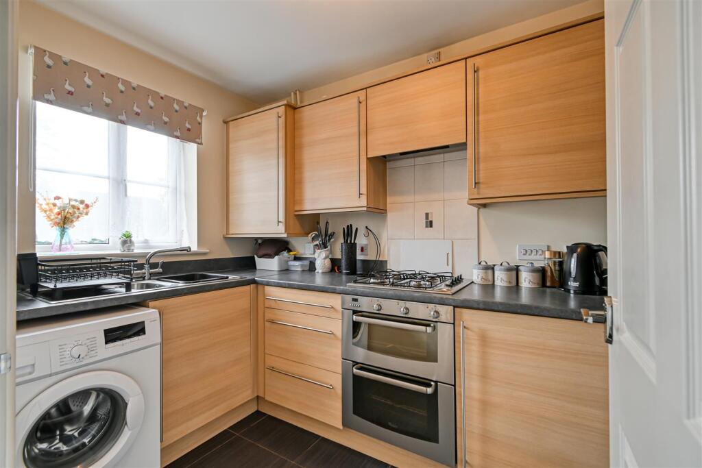 41 Wenlock Rise, Bridgnorth photo 2