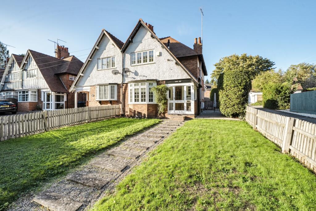 Main image of property: New Road, Henley-in-Arden, B95