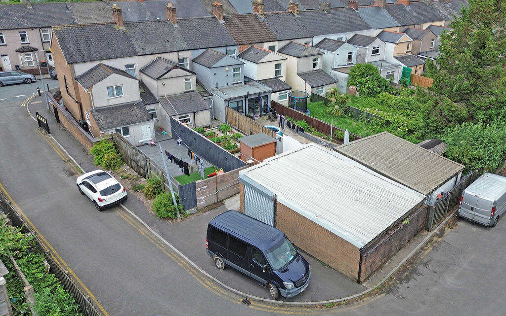 House in Newport - View 2