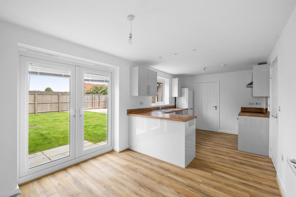 House in North Kesteven, Waddington - View 2