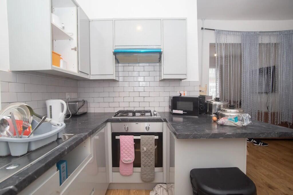 House in Oldham, Hollinwood - More
