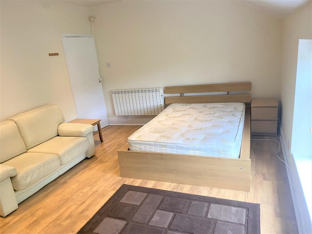Main image of property: BEAUFORT ROAD, Bristol, BS5