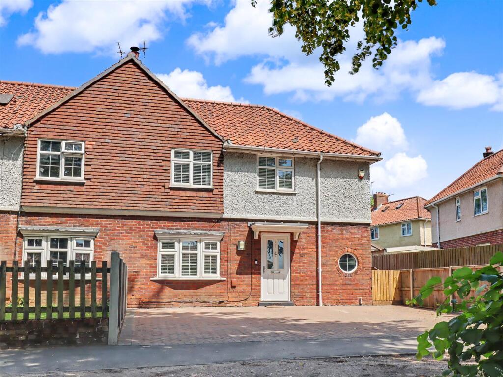 Main image of property: Drayton Road, Norwich
