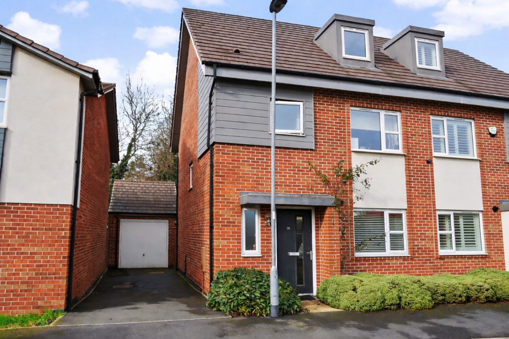 Main image of property: Summer Crescent, Beeston, NG9