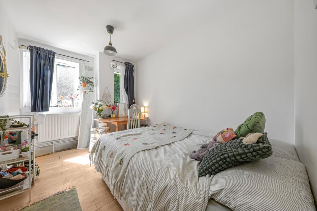 Apartment in London - View 3
