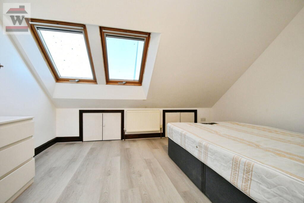 Apartment in London - View 5