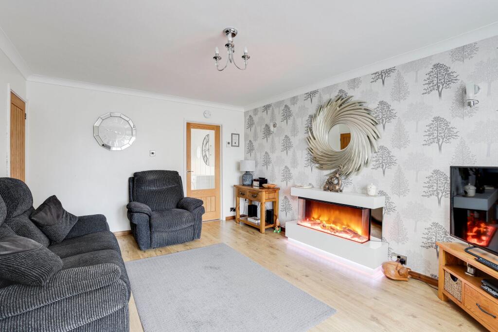Watnall Road, Hucknall, NG15 - View 5