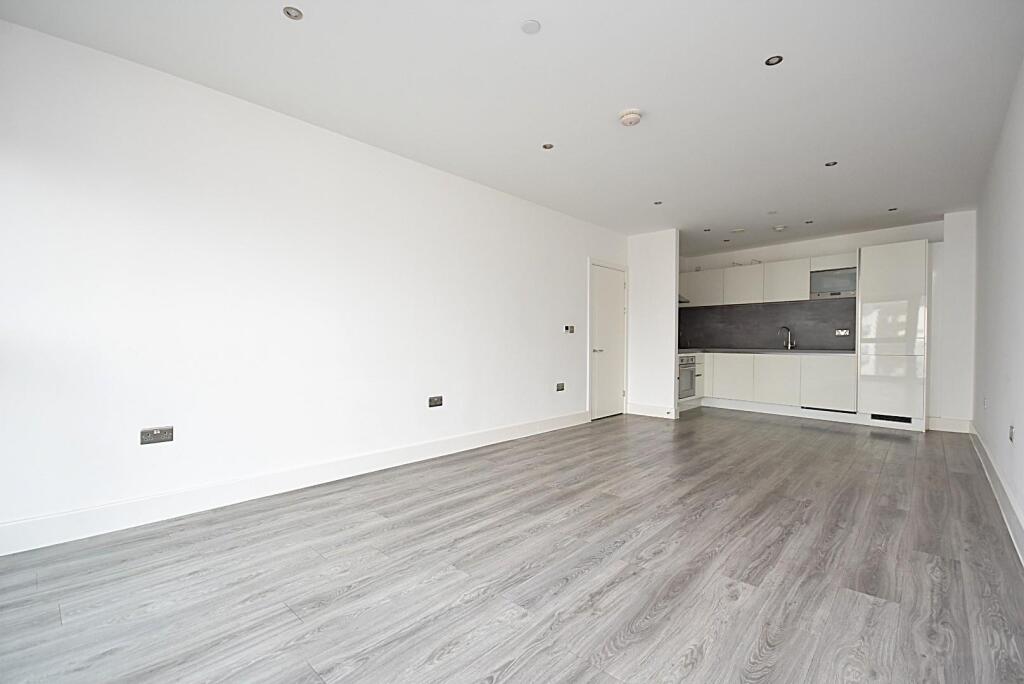 75 Bayscape, Watkiss Way, Cardiff, CF11 0TB photo 4