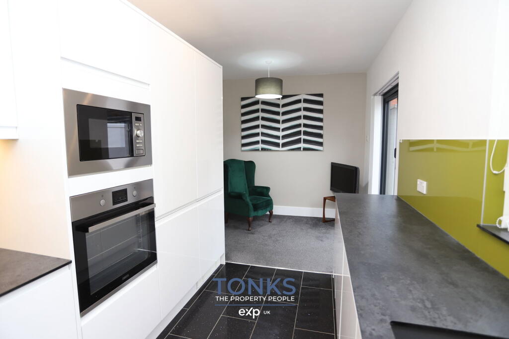 Additional image 7 of Church Street, Halesowen, B62 9LG