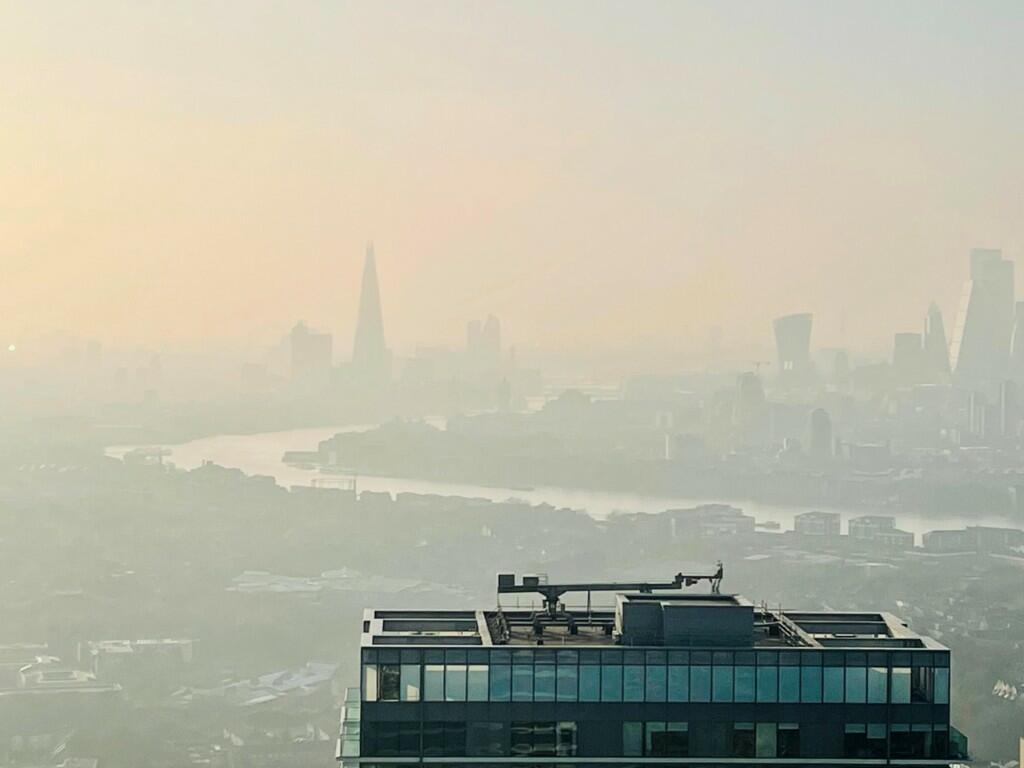 Main image of property: Wards Place, London, E14