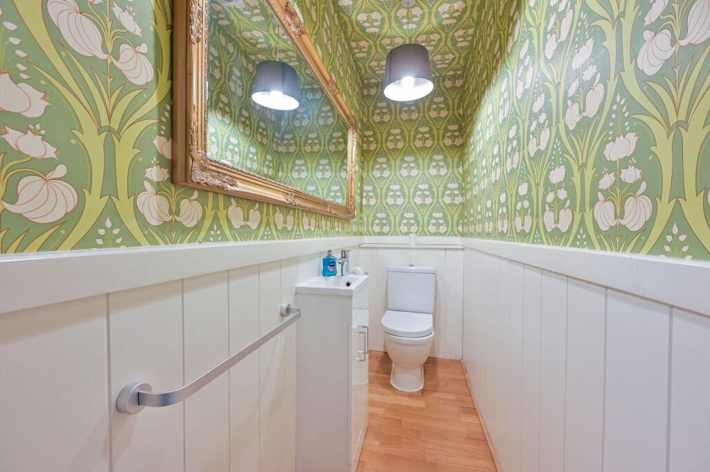 4 bedroom flat for rent