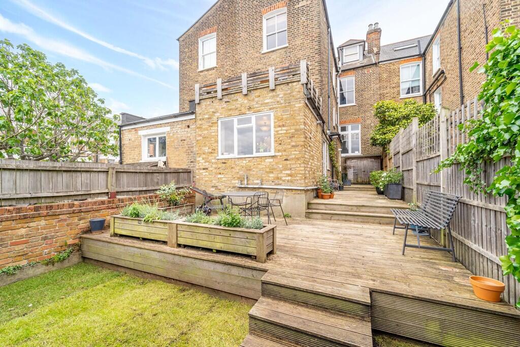 Dickenson Road, Crouch End N8 photo 3