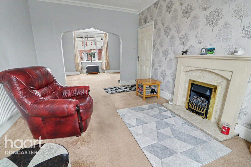 House in Doncaster - View 2