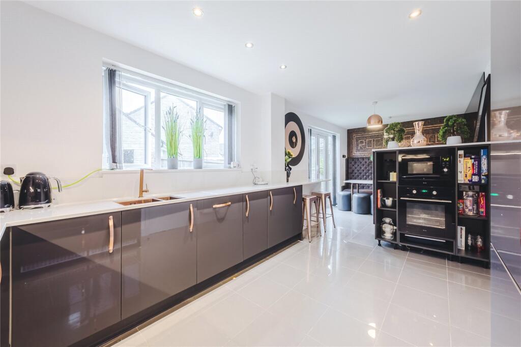House in Purton, Mouldon View, Ridgeway Farm - View 3