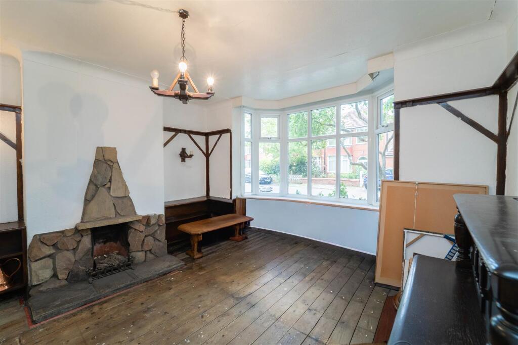 Strathmore Avenue, Whalley Range - View 5