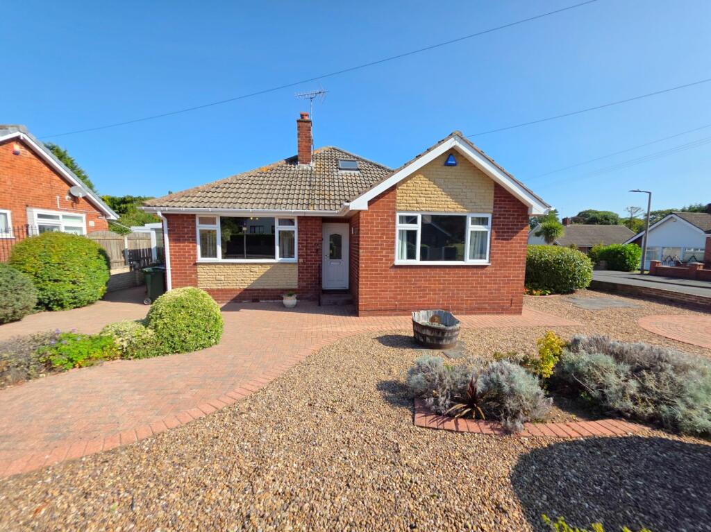 3-bed bungalow on Sycamore Crescent, Bawtry, DN10, £340,000
