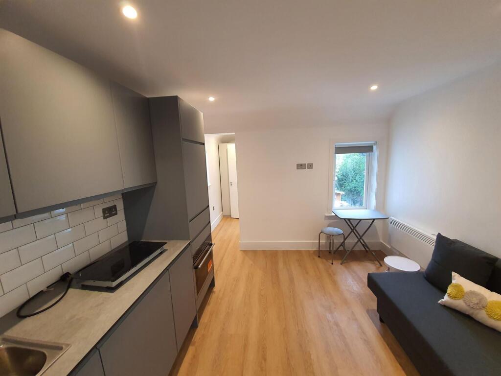 Main image of property: Temple Gardens, London, NW11