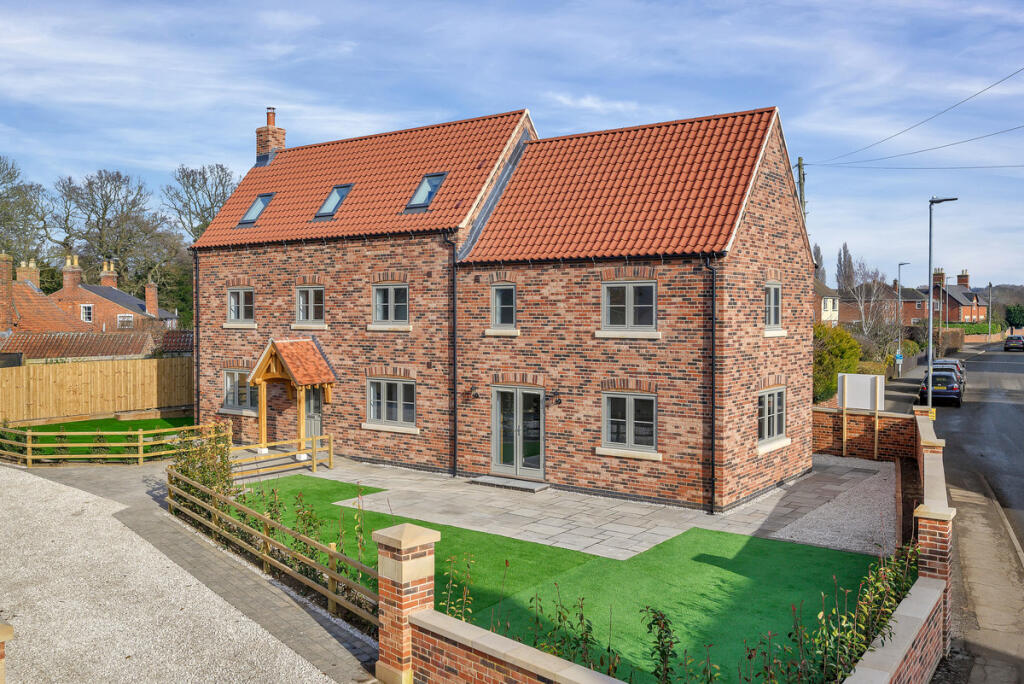 Main image of property: Grantham Road, Bottesford, NG13