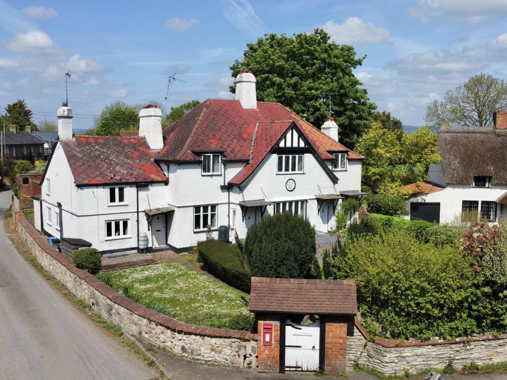 Main image of property: Rumwell Cottages, Taunton