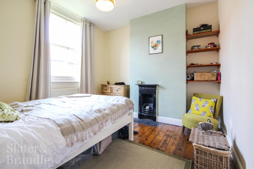House in Nottingham - View 5