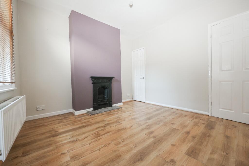 Lancaster Place, Lincoln photo 4