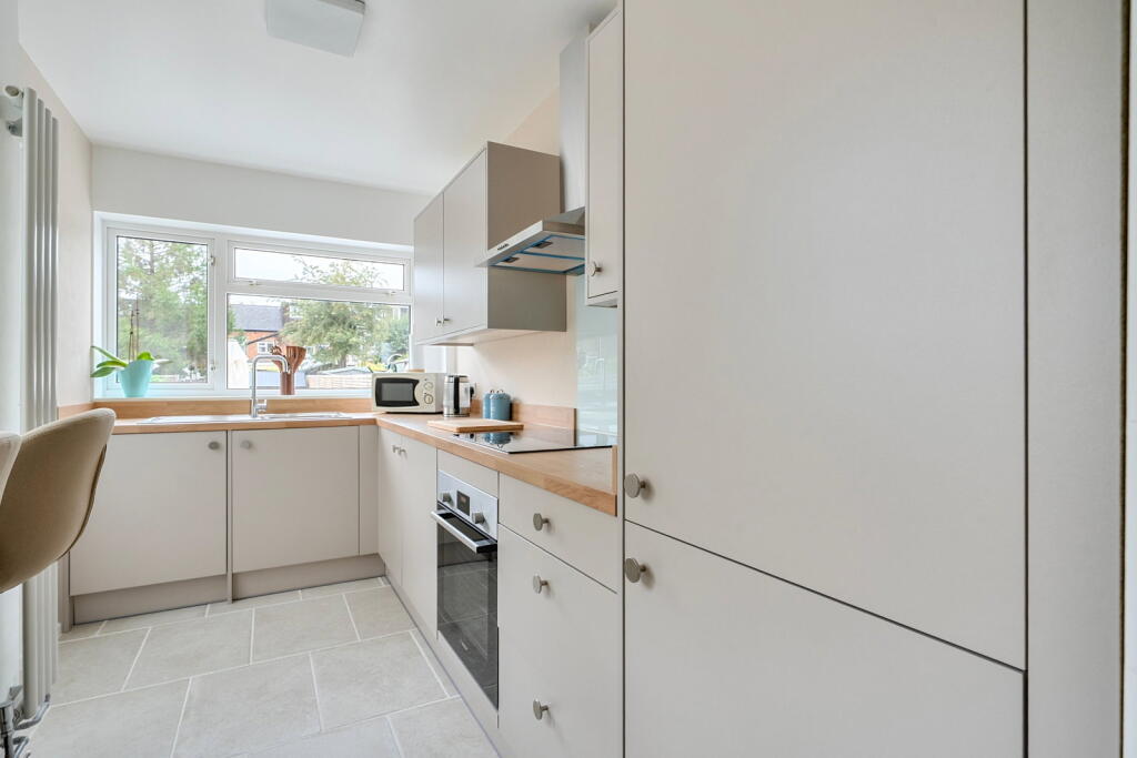 House in Salisbury, Wiltshire - View 3