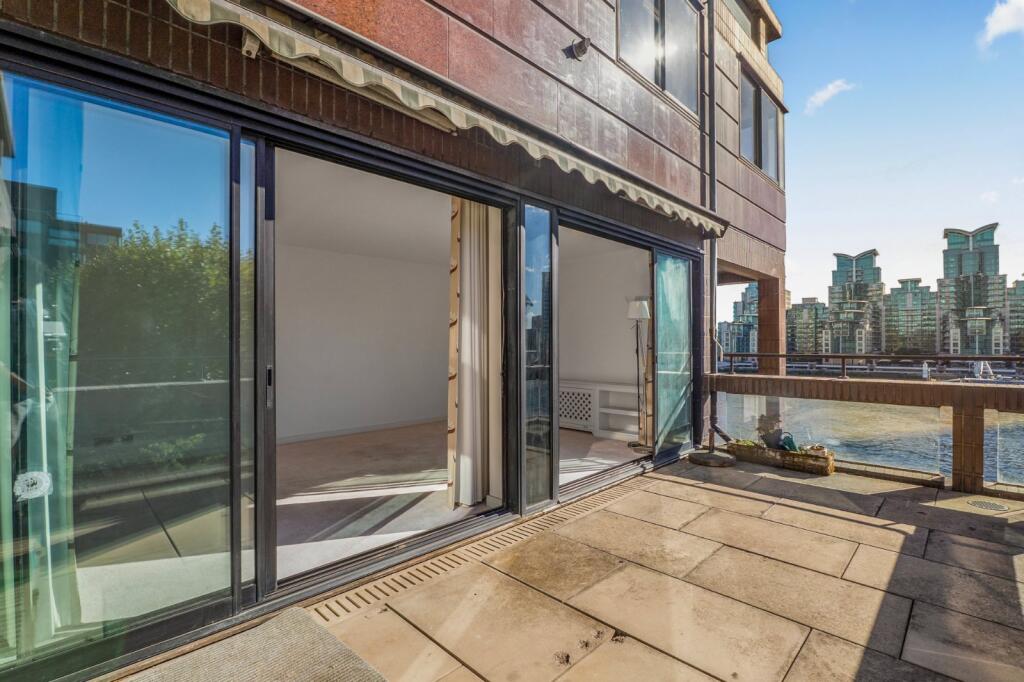 Apartment in London, City of Westminster - More