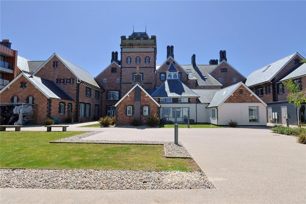 Main image of property: The Rest, Rest Bay, Porthcawl, CF36