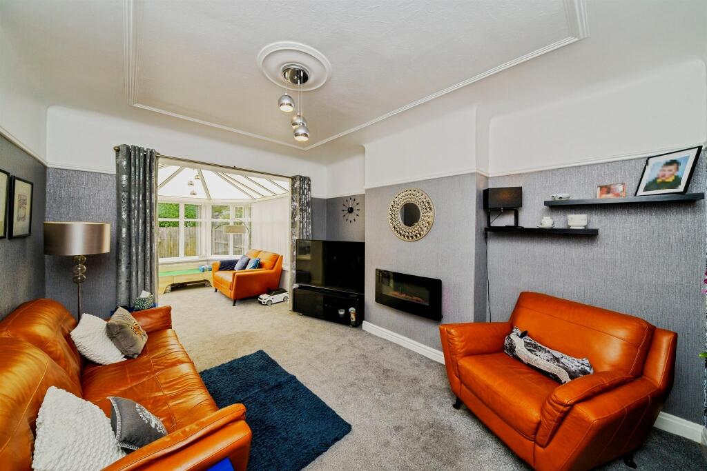 House in Upton, Overchurch Hill - View 4