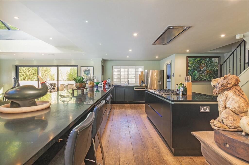 House in London, Putney Village, Roehampton - More