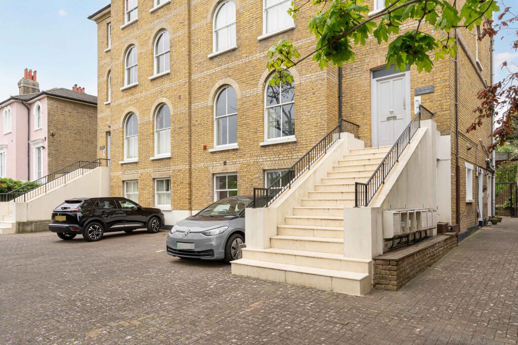 Main image of property: Lancaster Avenue, West Norwood, London, SE27